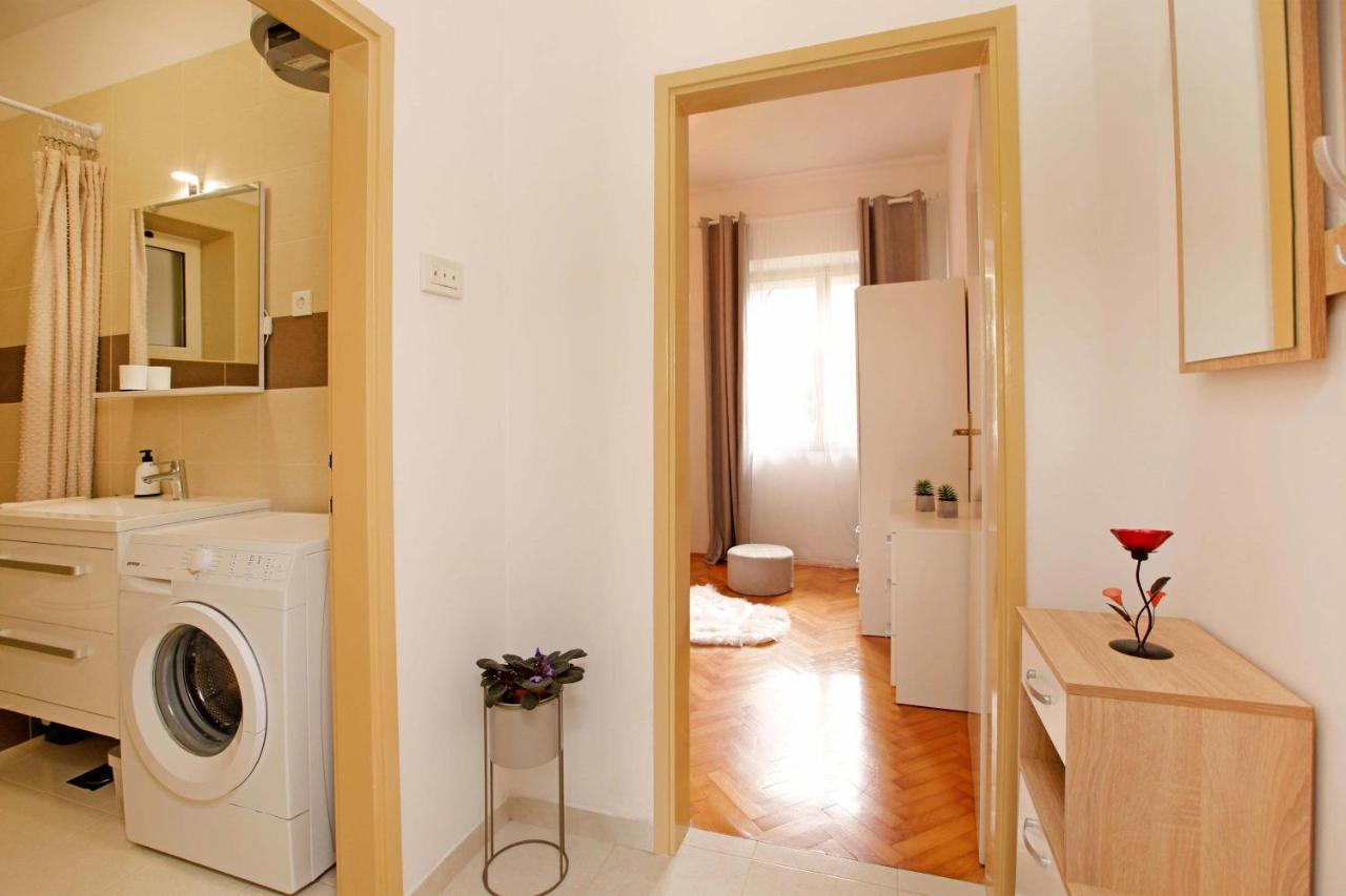 Apartman Zuvela Vela Luka Dış mekan fotoğraf