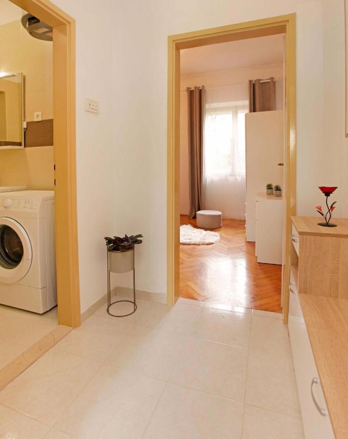 Apartman Zuvela Vela Luka Dış mekan fotoğraf