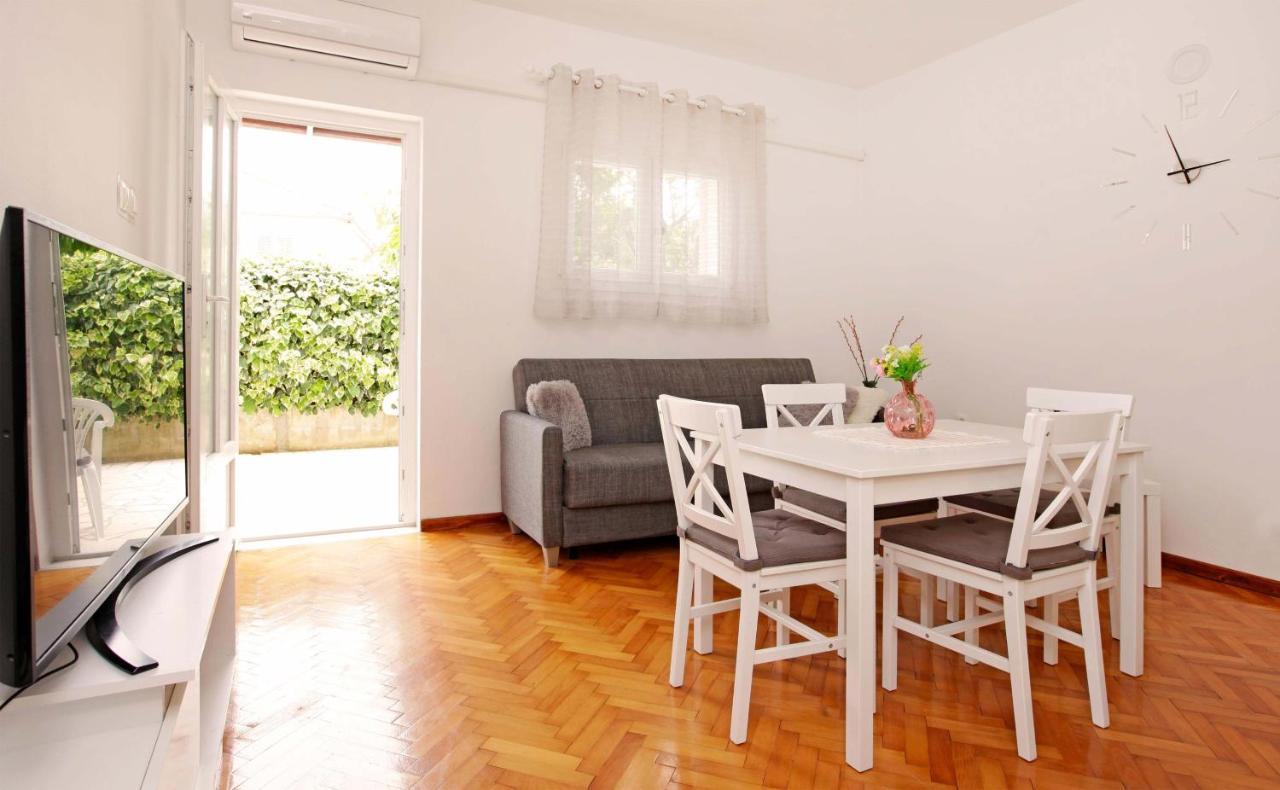 Apartman Zuvela Vela Luka Dış mekan fotoğraf